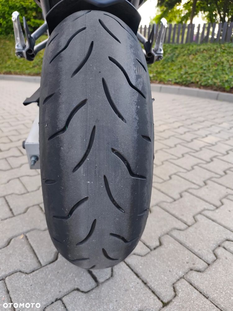 Yamaha FZ6 - 15