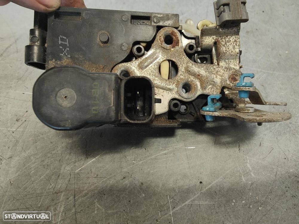 FECHADURA PORTA FRONTAL ESQUERDA CHEVROLET LACETTI 2010 - 4