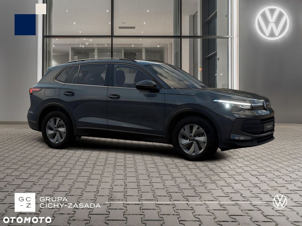 Volkswagen Tiguan - 4