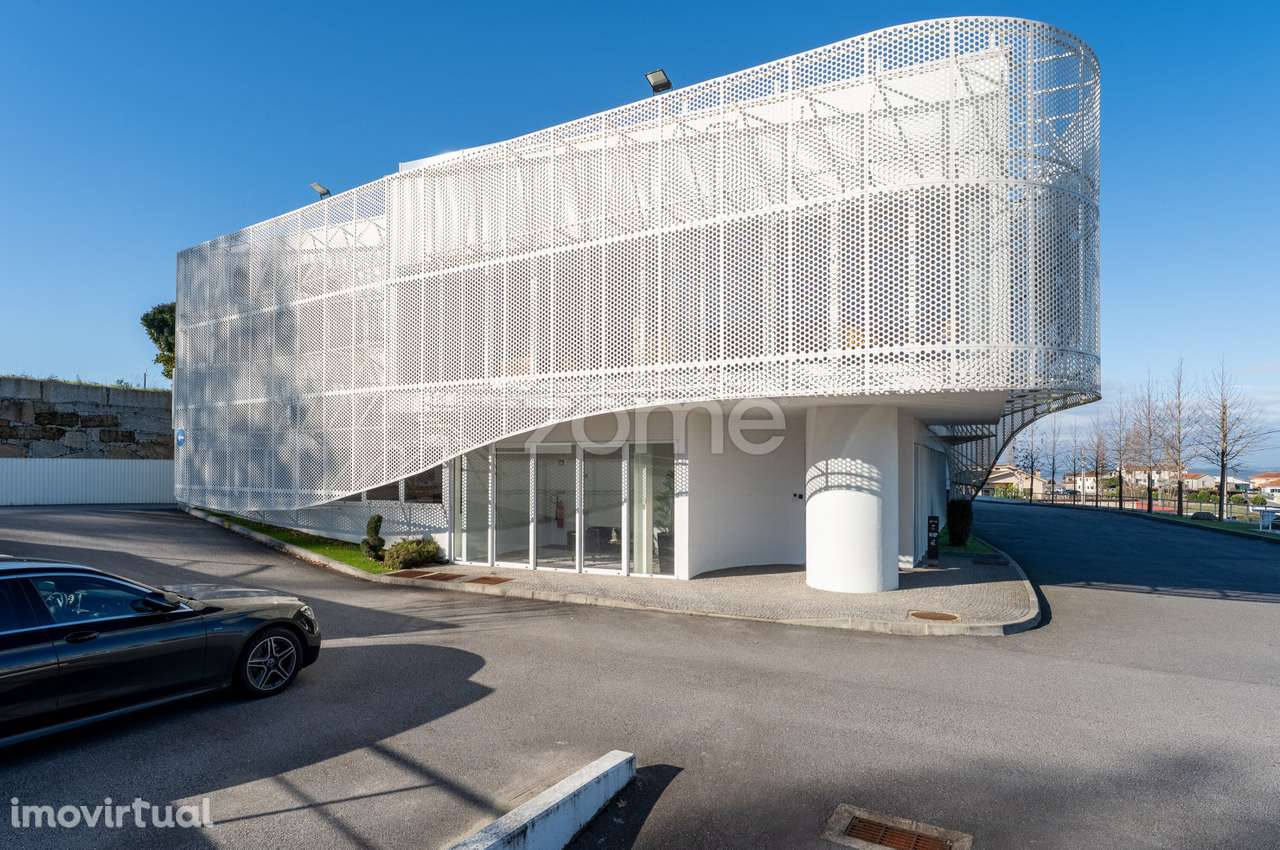 Armazém Industrial Premium | Revinhade – Felgueiras - Grande imagem: 2/60