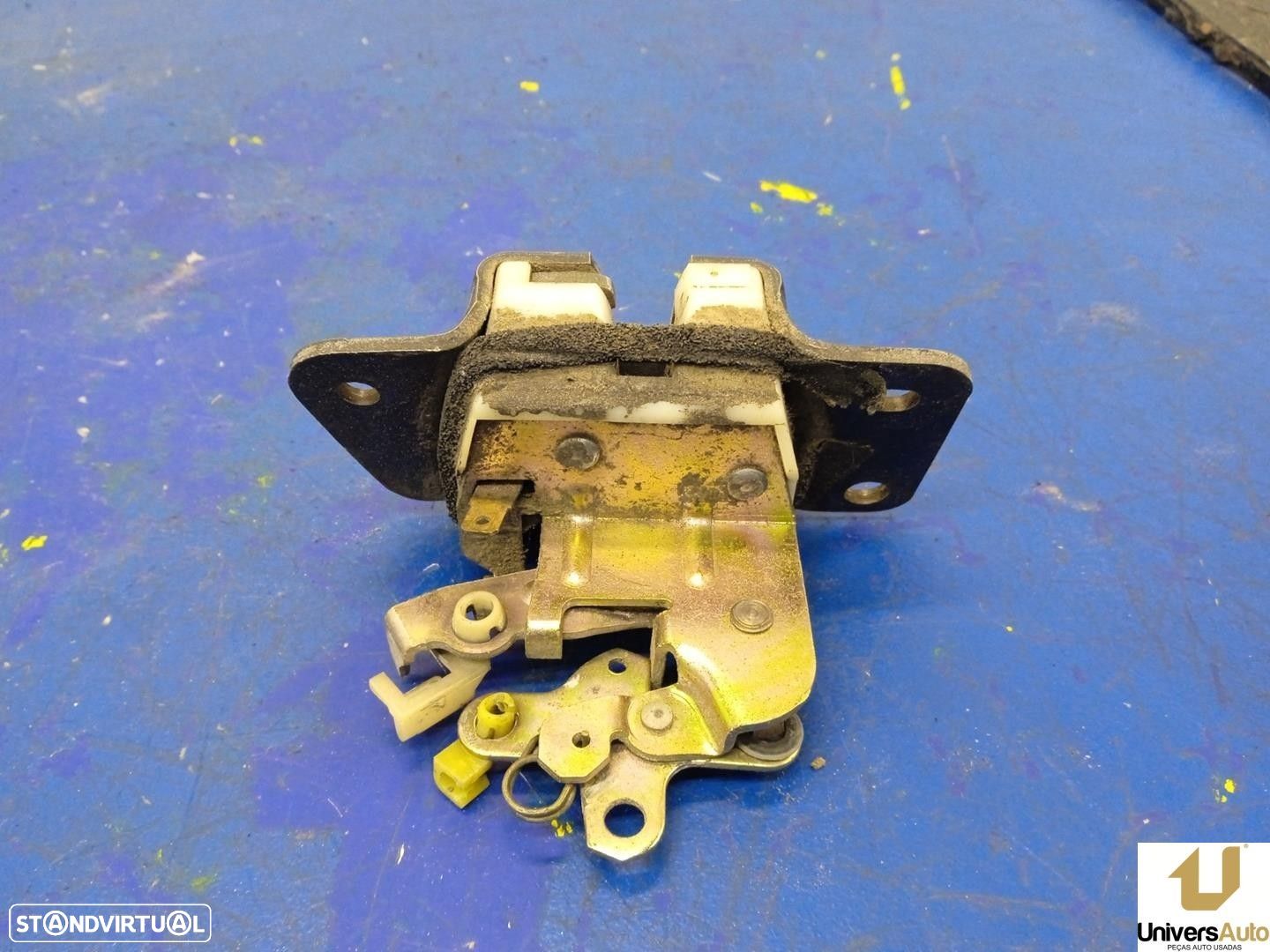 FECHADURA MALA / PORTA TRASEIRA HYUNDAI H100 FURGÃO 1998 -4BF-E - 1