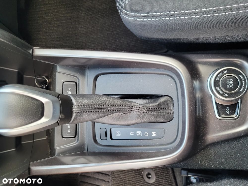 Suzuki Vitara 1.5 DualJet Hybrid Elegance Sun 4WD AGS - 11