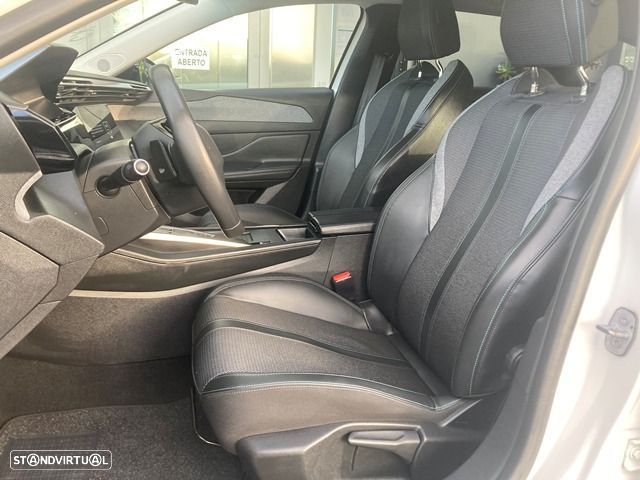 Peugeot 308 SW BlueHDi 130 EAT8 Allure Pack - 34