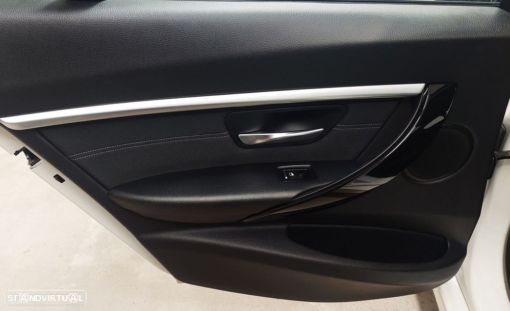 BMW 316 d Line Sport - 20