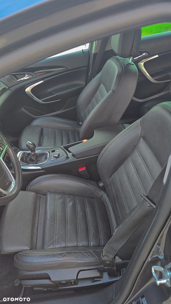 Opel Insignia 2.0 CDTI Sport - 11