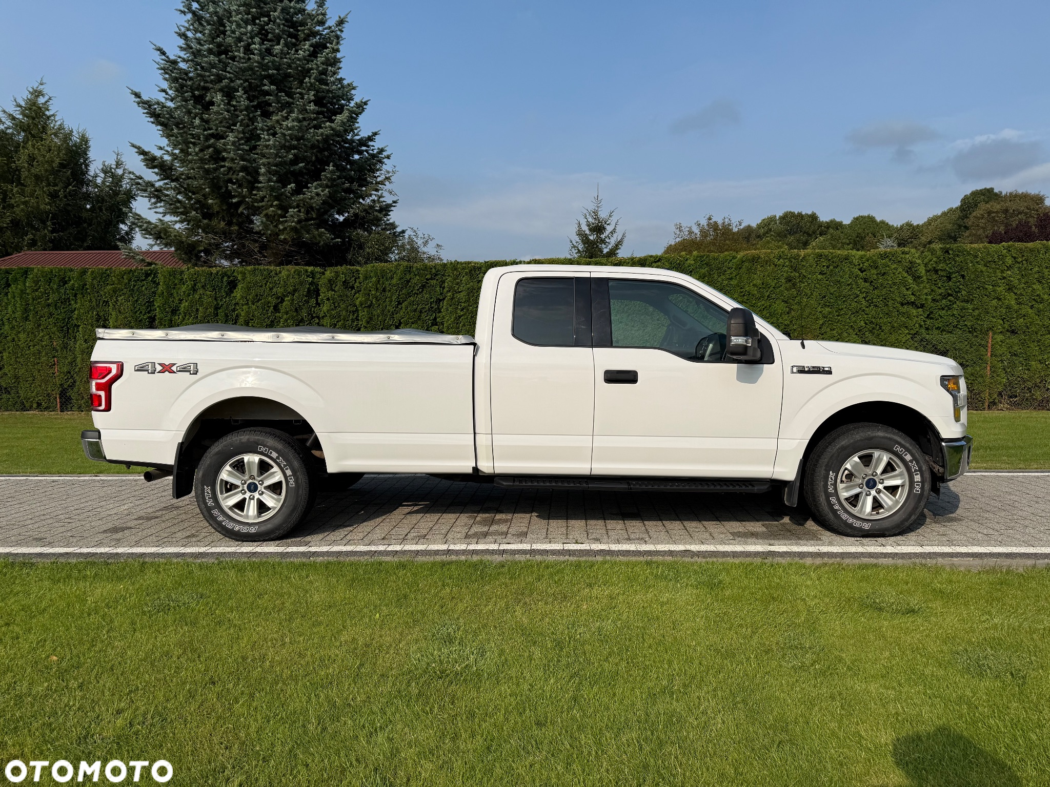 Ford F150 - 4