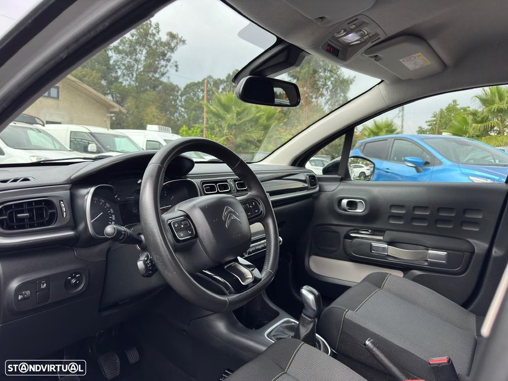 Citroën C3 1.2 PureTech Shine - 15