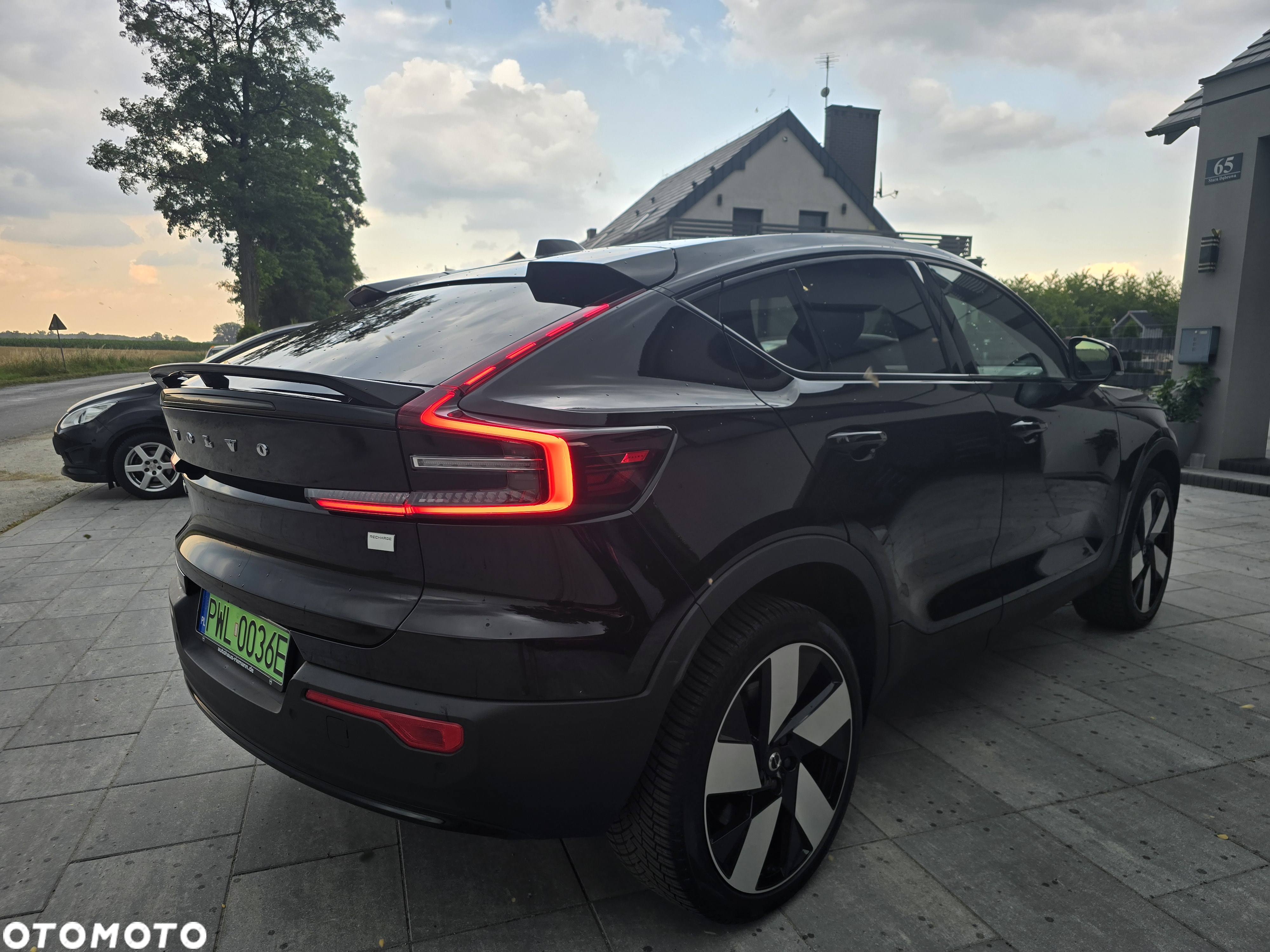 Volvo C40 - 8