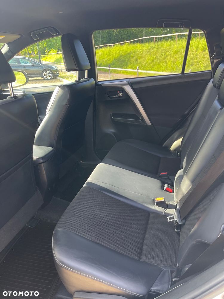 Toyota RAV4 2.0 Prestige 4x4 MS - 23