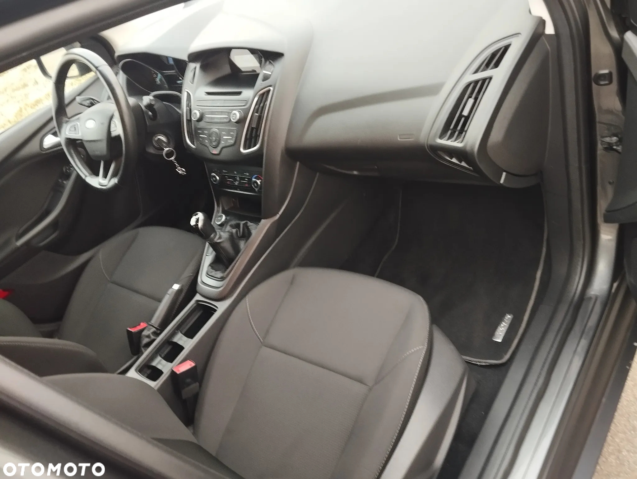 Ford Focus 1.0 EcoBoost Trend ASS - 12
