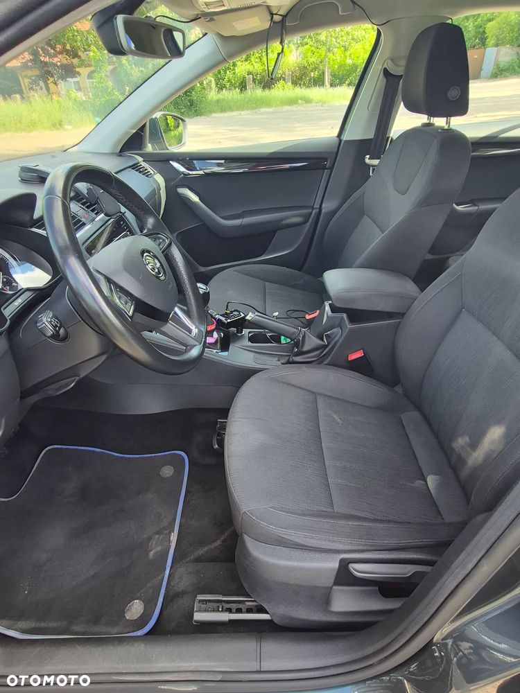 Skoda Octavia 2.0 TDI Style - 10