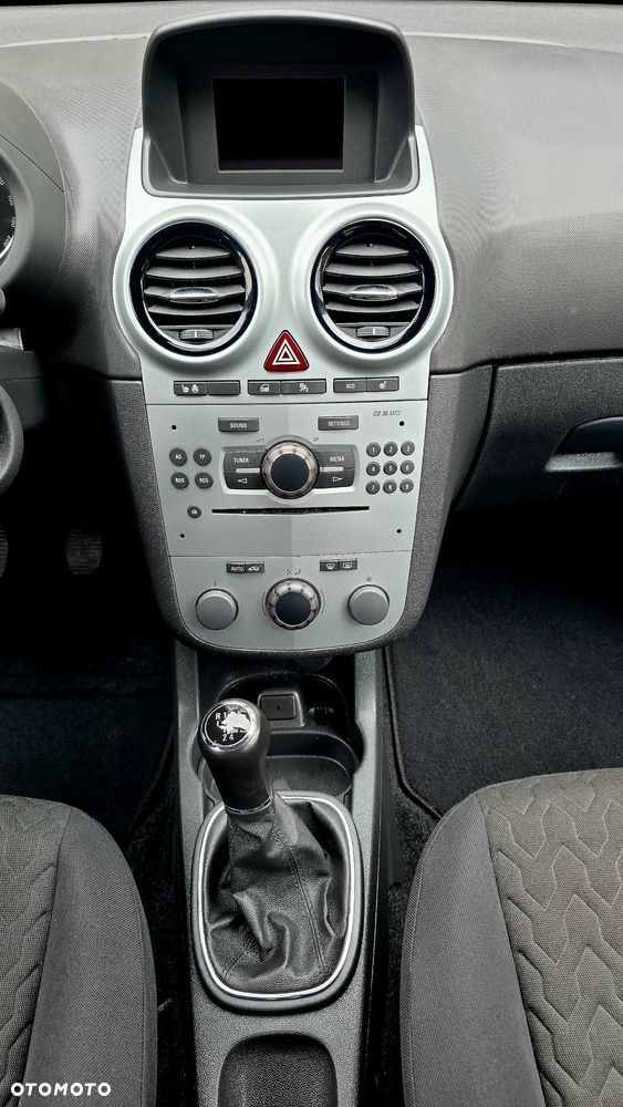 Opel Corsa 1.4 16V Active - 16