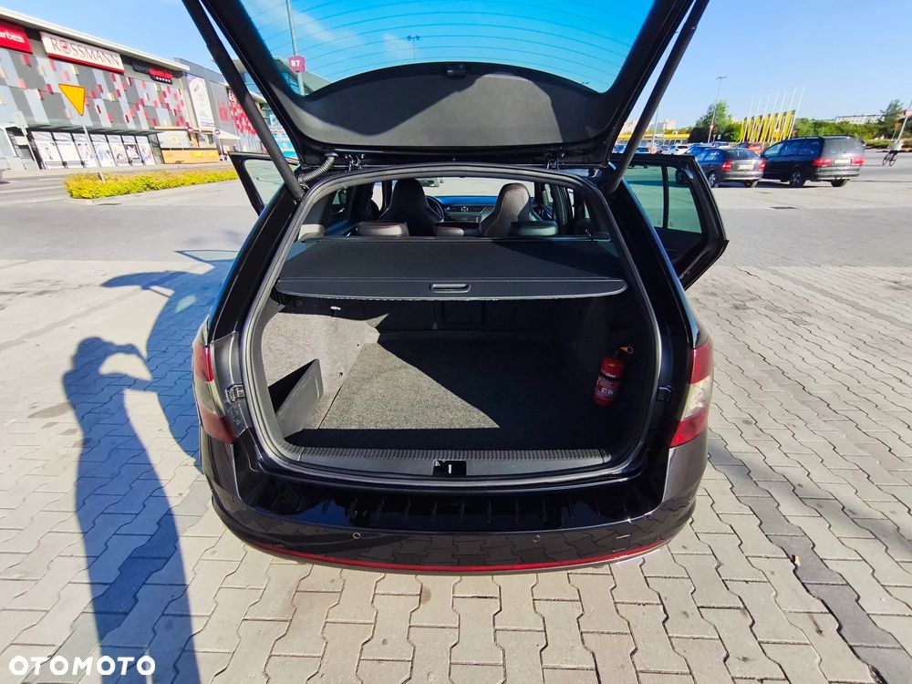 Skoda Octavia 2.0 TDI RS - 5