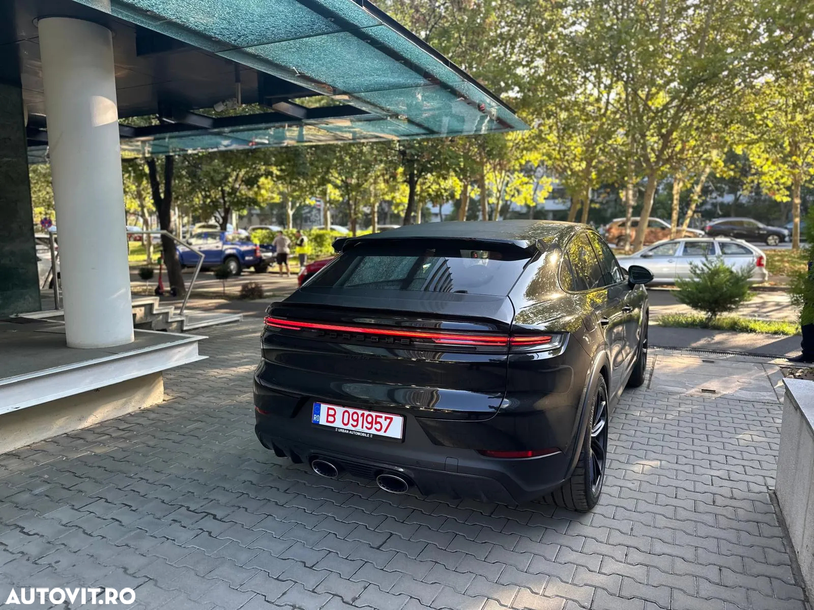 Porsche Cayenne Coupe Turbo E-Hybrid Tiptronic S GT-Paket - 9