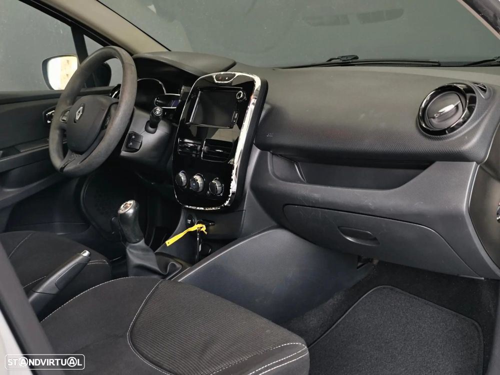 Renault Clio 1.5 dCi Dynamique S 82g - 43