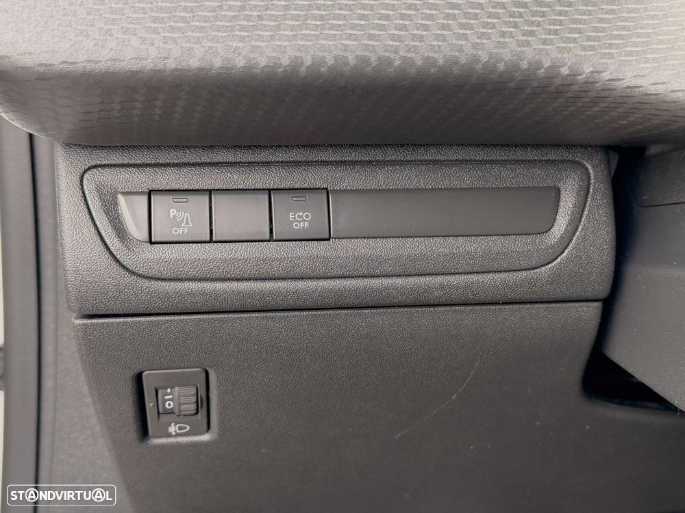 Peugeot 208 1.5 BlueHDi Signature - 23