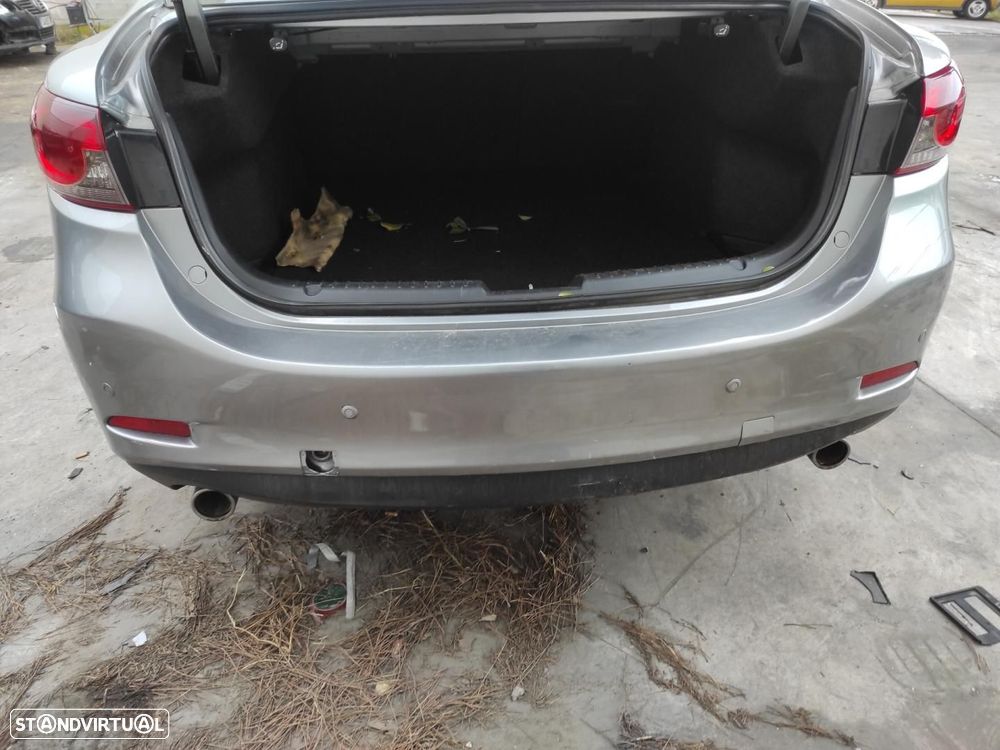 PARA-CHOQUES TRASEIRO MAZDA 6 BERLINA GJ - 1