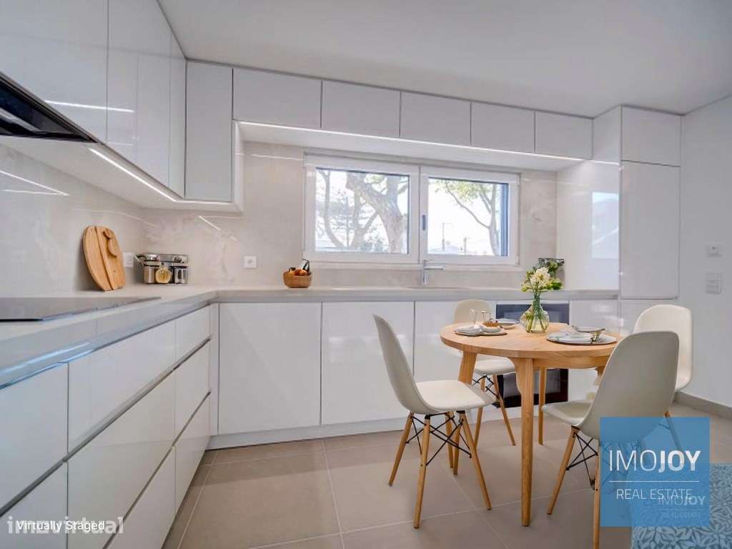 Moradia T4 + 1 com Jardim e Piscina em São Pedro do Estoril - Grande imagem: 5/54