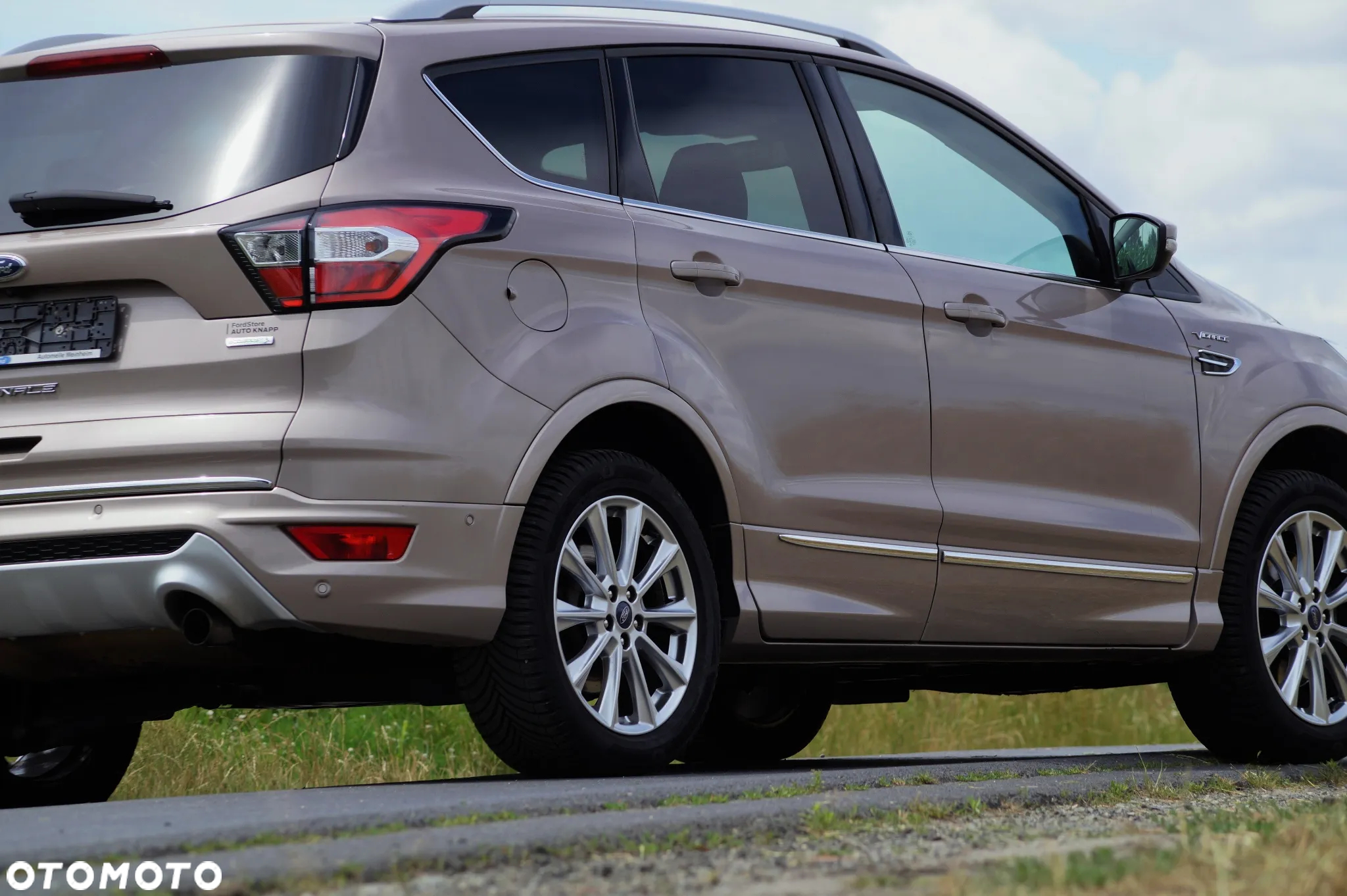 Ford Kuga - 14