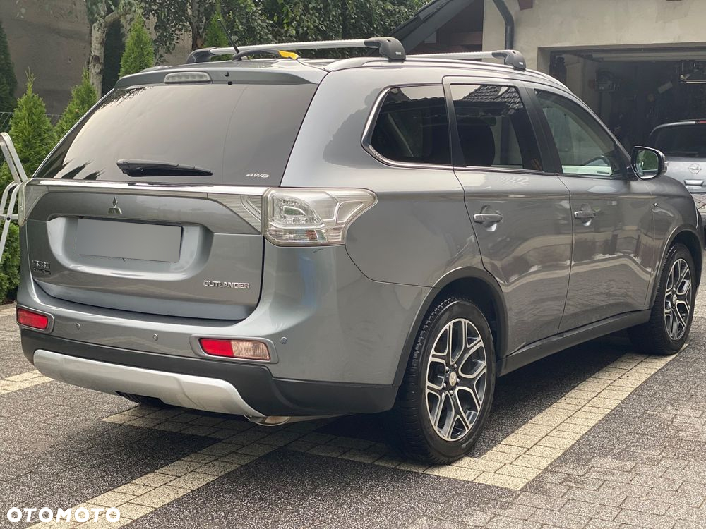 Mitsubishi Outlander 2.0 Intense + CVT - 3