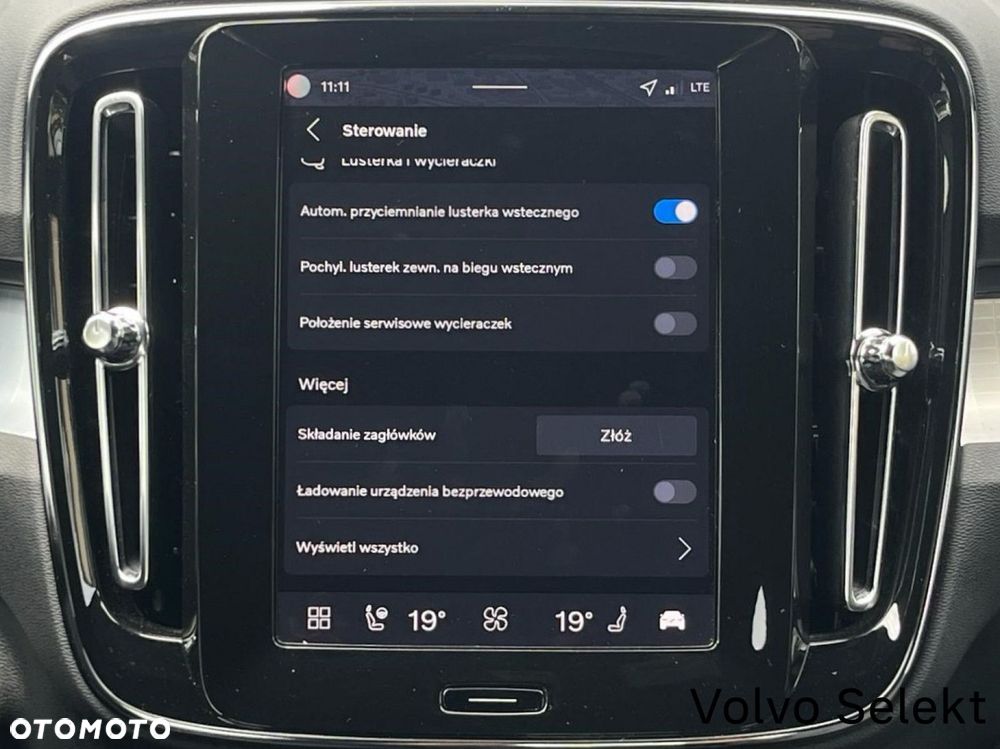 Volvo XC 40 - 24
