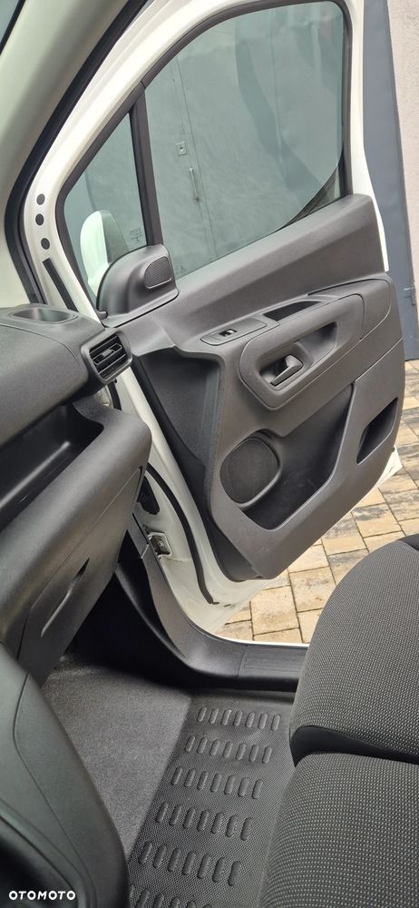 Citroën Berlingo van XL - 14