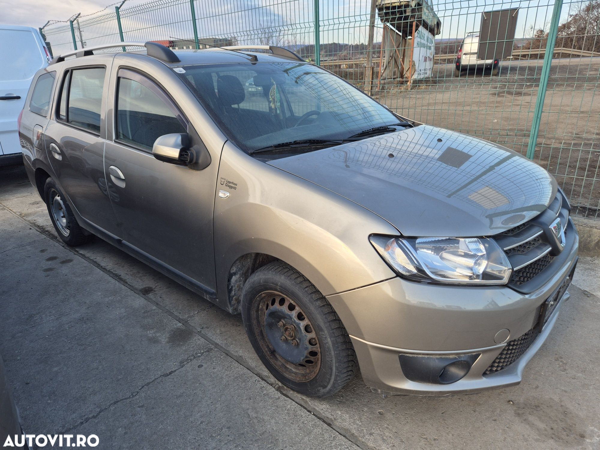 Dezmembram Dacia Logan 2 MCV 2013 0.9TCE - 2