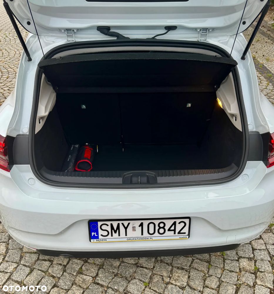 Renault Clio - 25