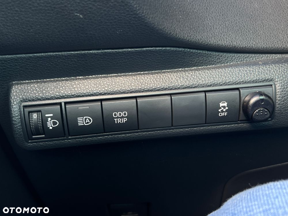 Toyota Corolla 1.8 Hybrid Style - 23
