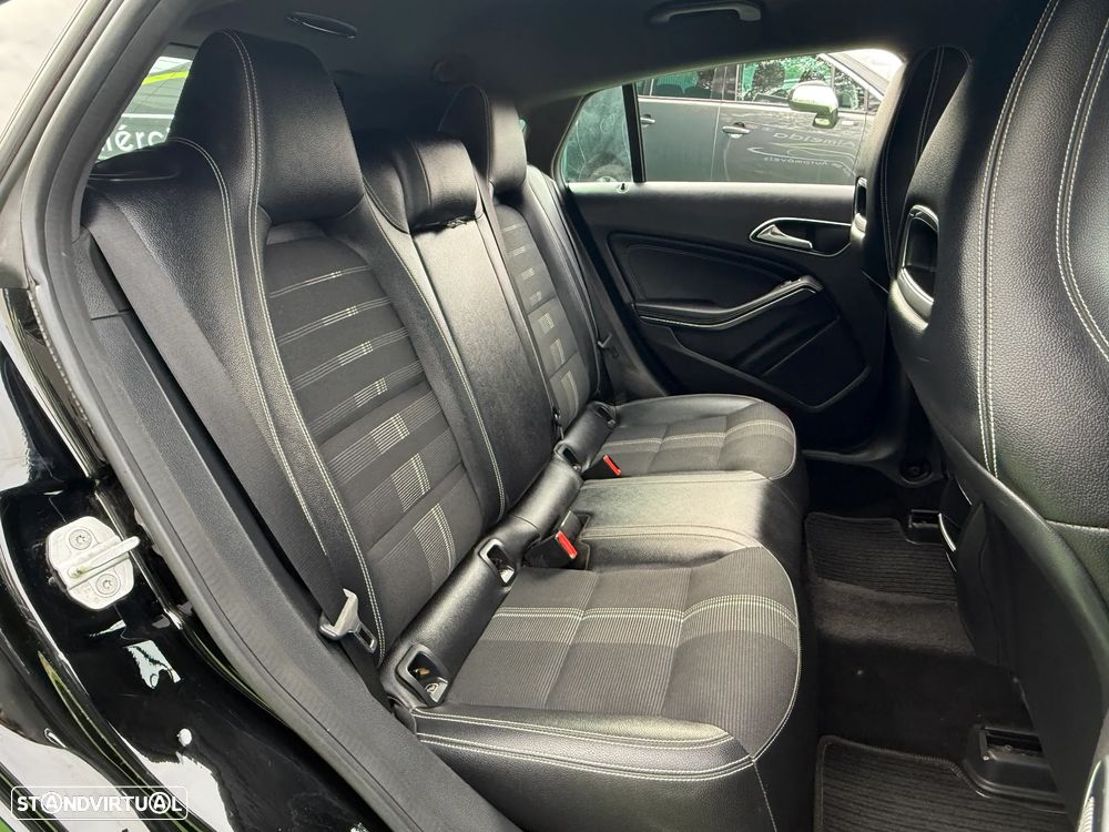 Mercedes-Benz CLA 180 d Shooting Brake Urban - 24