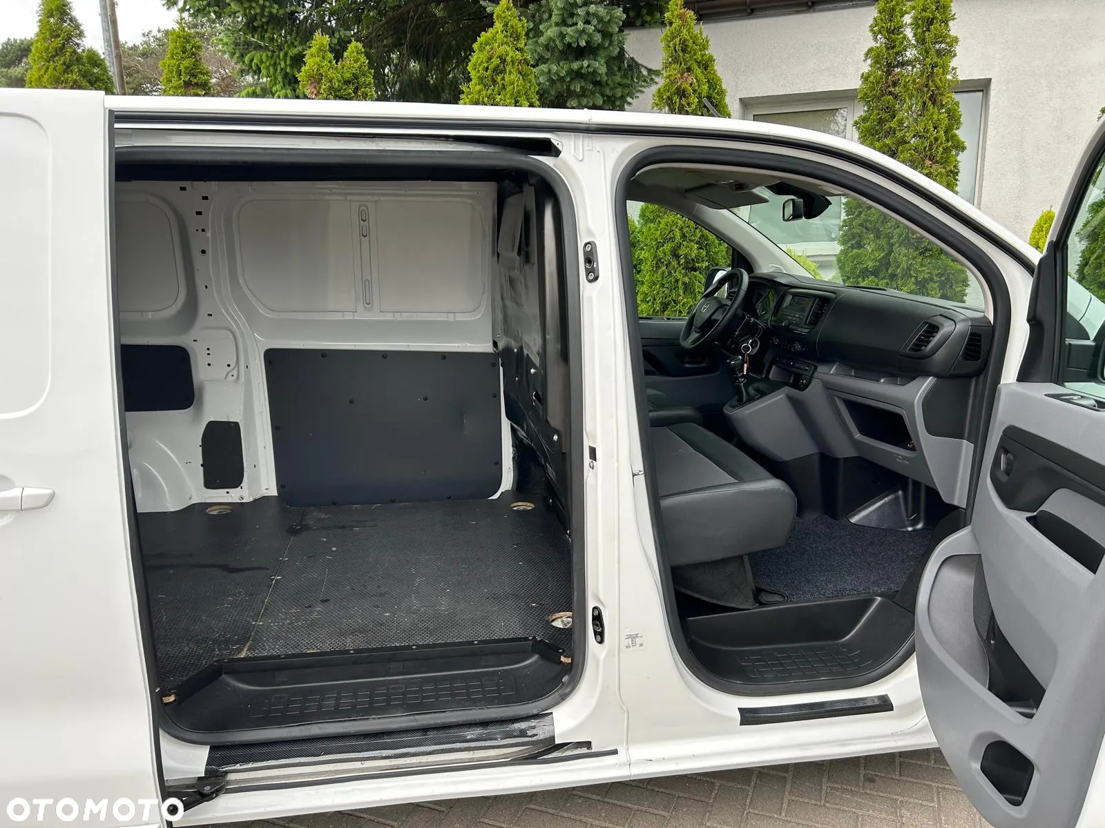 Opel Vivaro - 5
