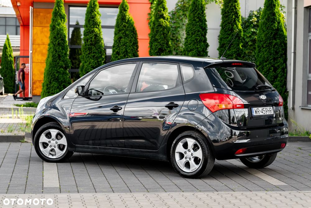 Kia Venga 1.4 S - 11