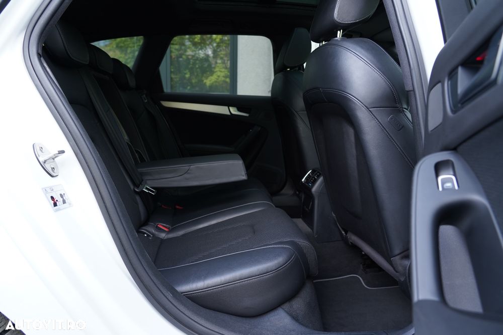 Audi A4 2.0 TDI DPF clean quattro S tronic Ambition - 33