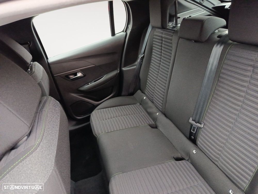 Peugeot 208 1.2 PureTech Active - 13