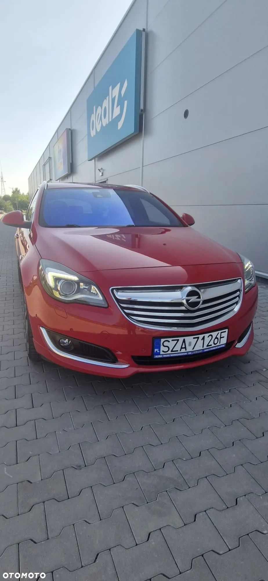 Opel Insignia 2.0 Turbo Sports Tourer 4x4 Automatik - 1