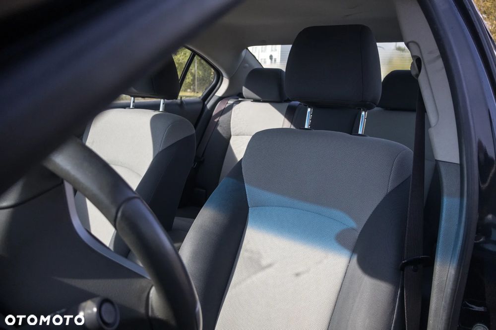 Chevrolet Cruze 1.8 LS - 8