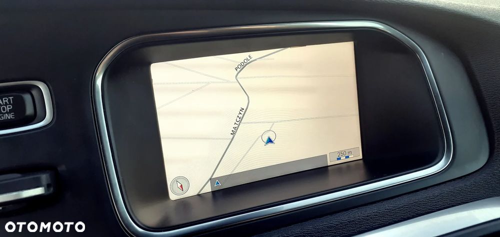 Volvo V40 D2 Momentum - 30