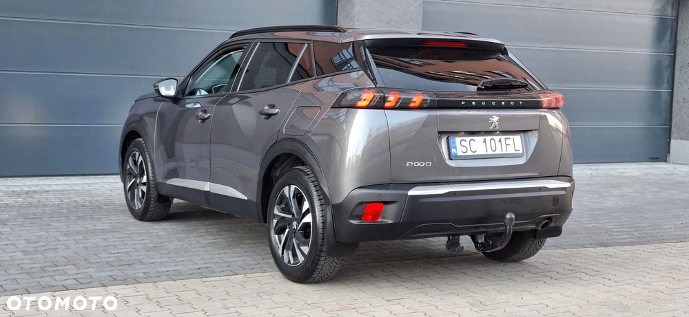Peugeot 2008 1.5 BlueHDi Allure S&S - 6