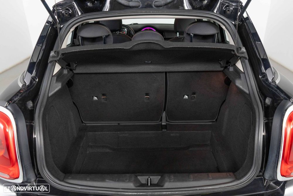 MINI 5 Portas One D - 11