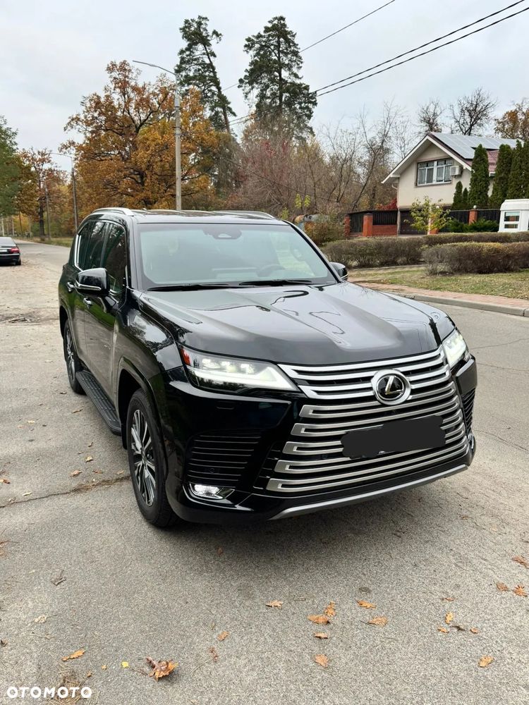 Lexus LX - 1
