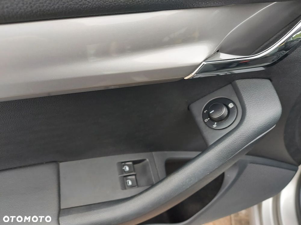 Skoda Octavia 1.4 TSI Ambition - 11