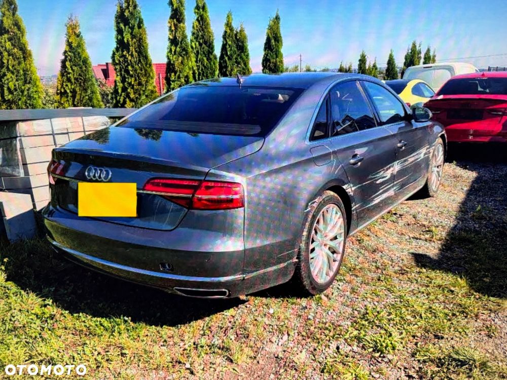 Audi A8 2016 photo 3