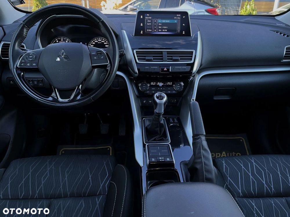 Mitsubishi Eclipse Cross 1.5 T Intense - 36