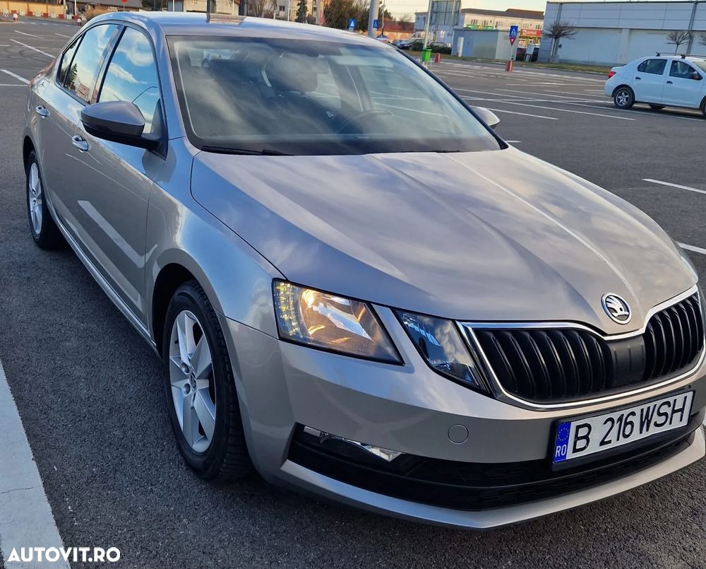 Skoda Octavia - 1