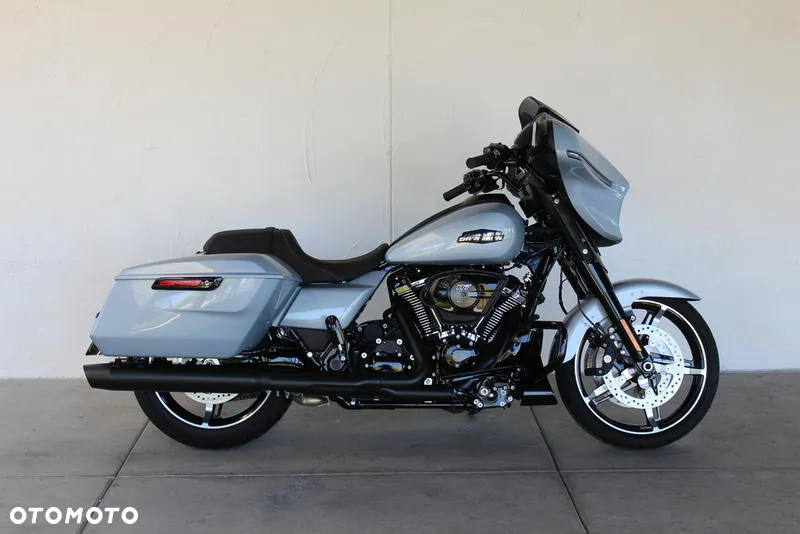 Harley-Davidson Touring Street Glide - 5