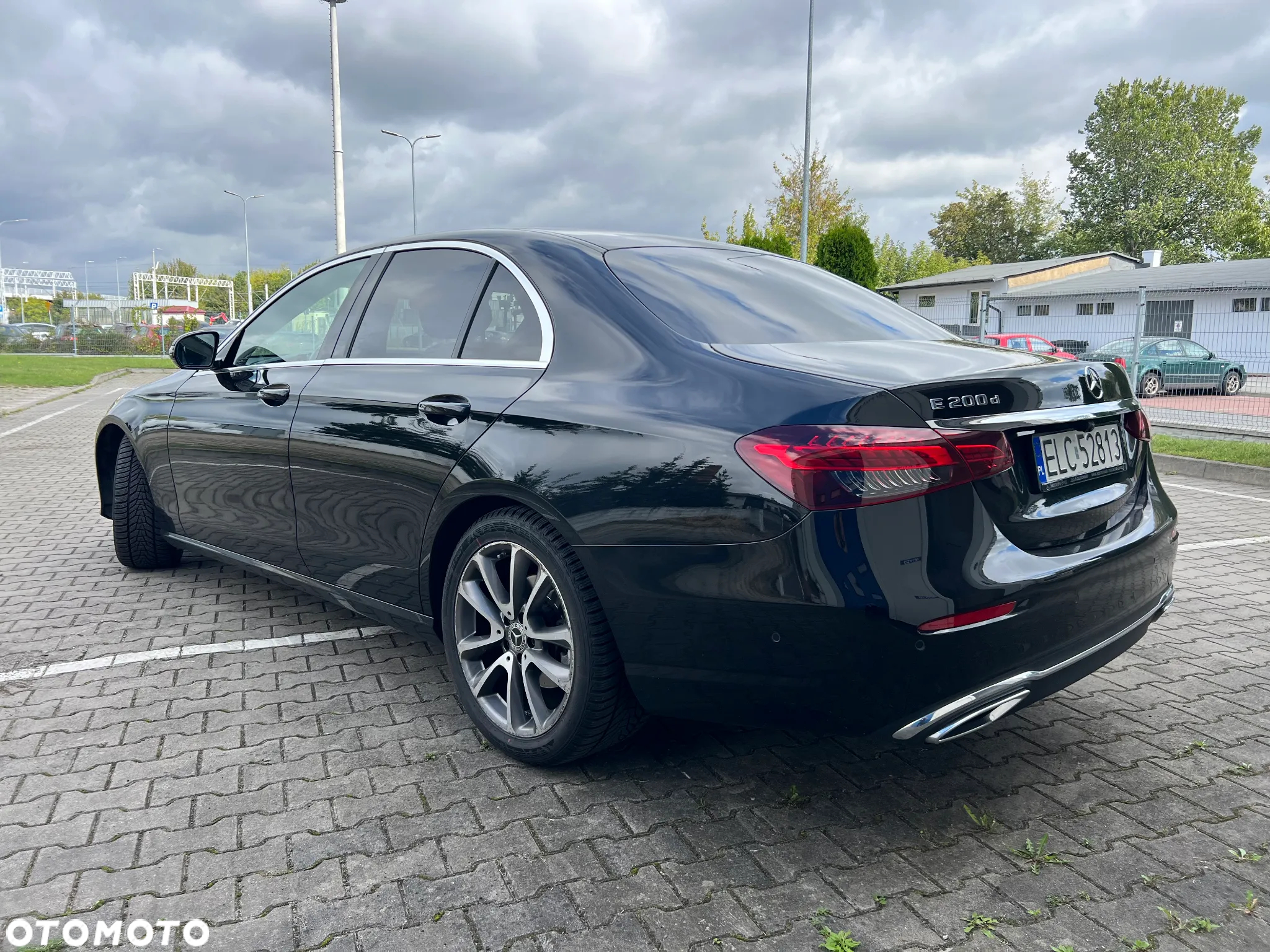 Mercedes-Benz Klasa E 200 d 9G-TRONIC - 5