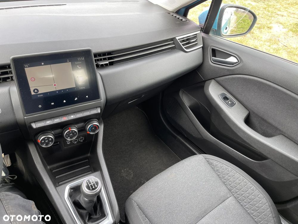 Renault Clio TCe 100 INTENS - 10