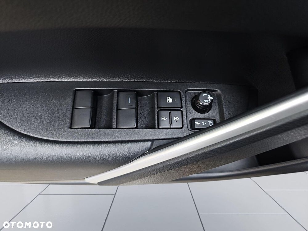 Toyota Corolla Cross 2.0 Hybrid Style - 18