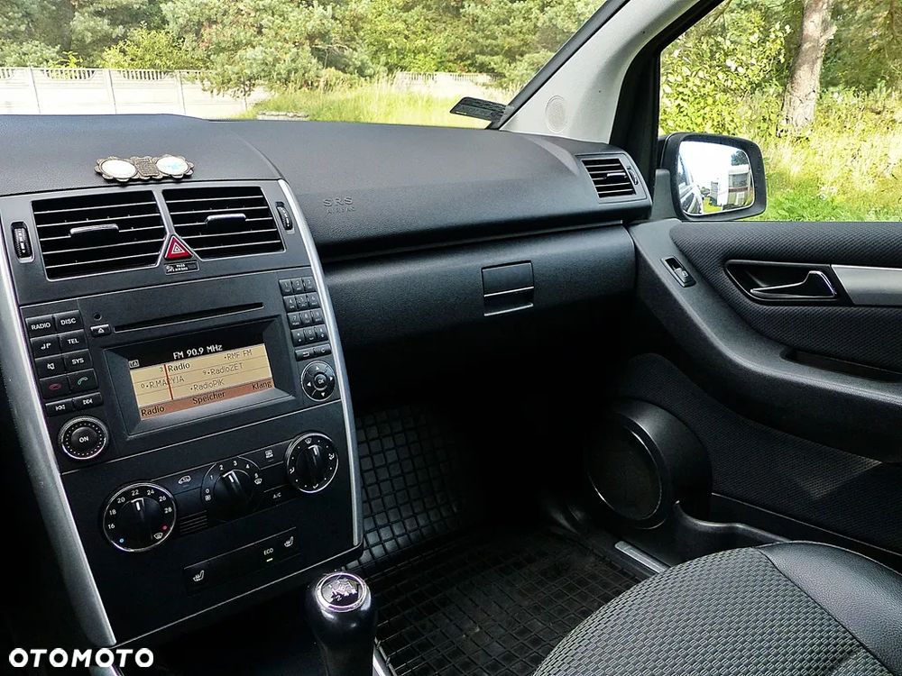 Mercedes-Benz Klasa A 160 BlueEFFICIENCY Elegance - 34
