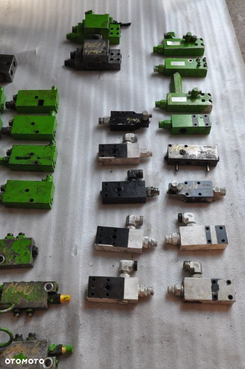 ZAMEK HYDRAULICZNY MERLO - 3